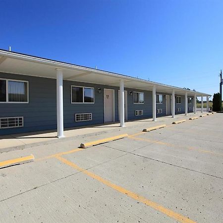 Americas Best Value Inn Suburban Emmetsburg Екстериор снимка