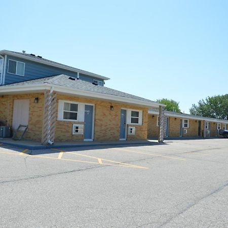 Americas Best Value Inn Suburban Emmetsburg Екстериор снимка