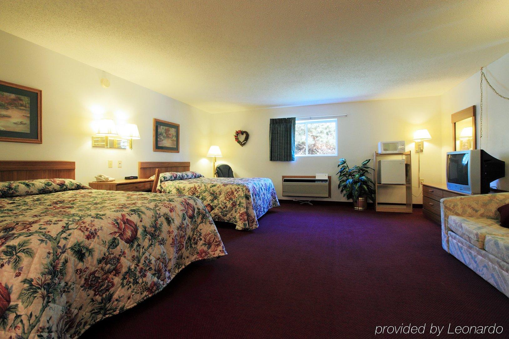 Americas Best Value Inn Suburban Emmetsburg Стая снимка